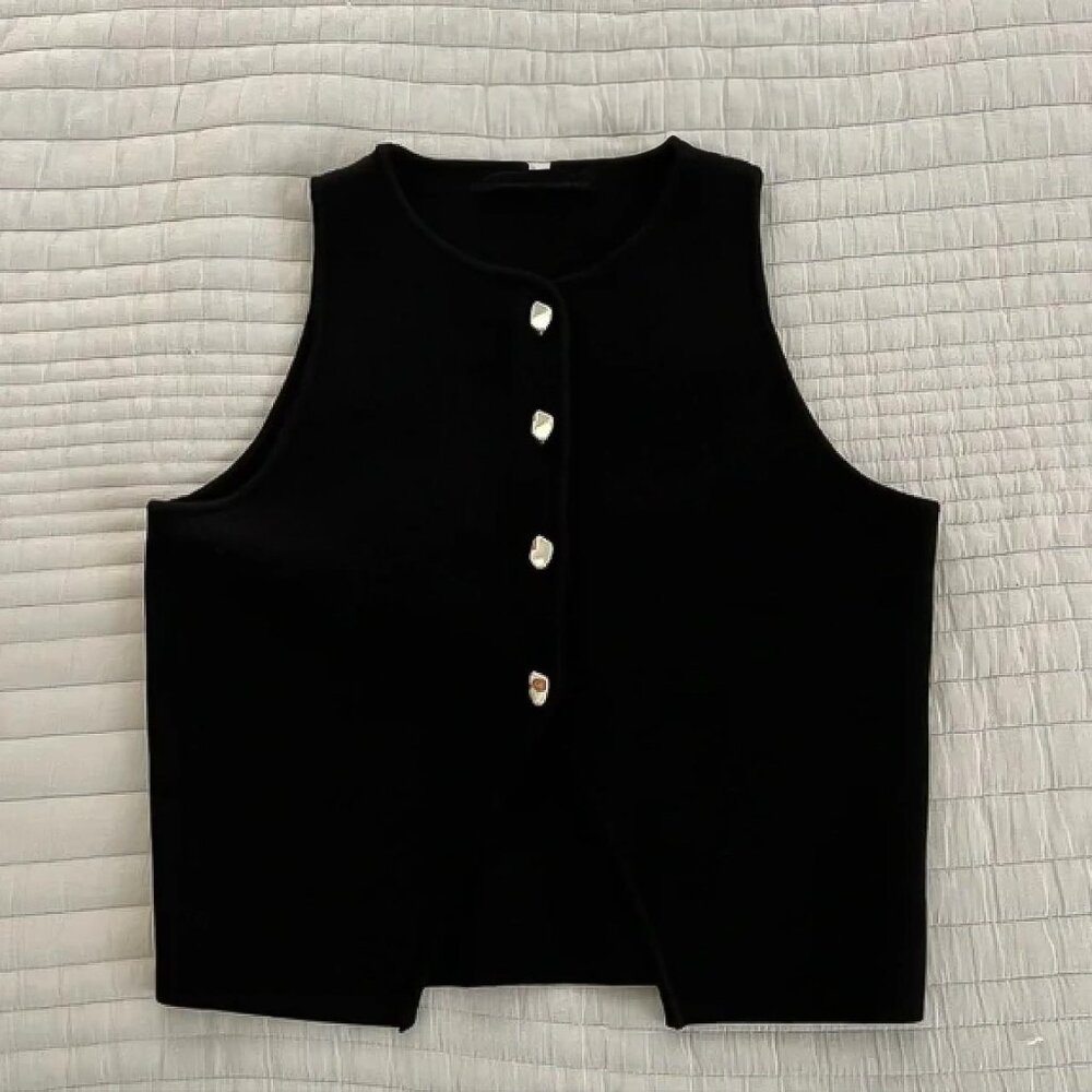 KNIT CROP TOP